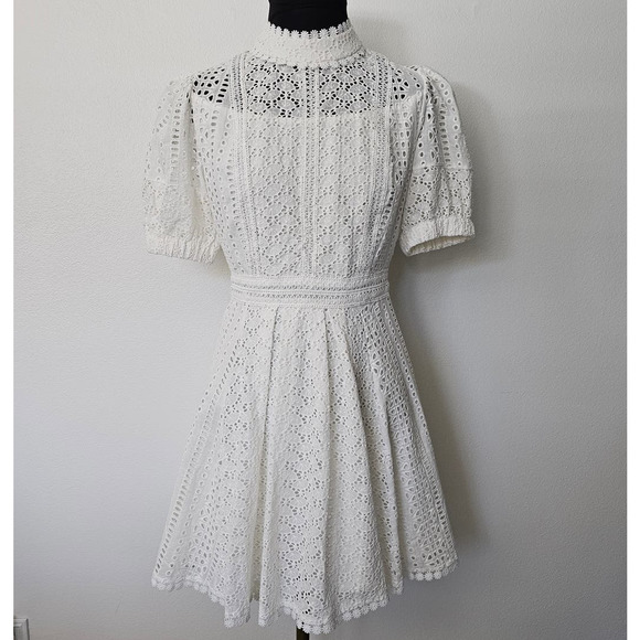 MINT *Lady Ribbon* Women's White Fit and Flare Eyelet Mini Dress S - Picture 2 of 10